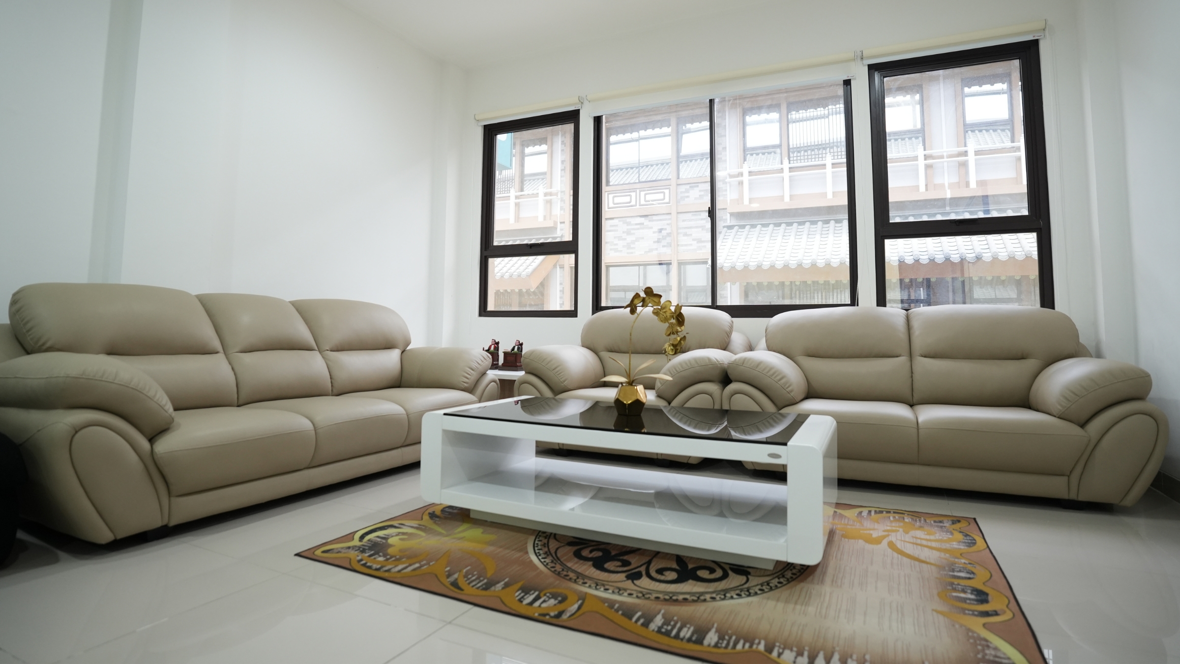 Client lounge